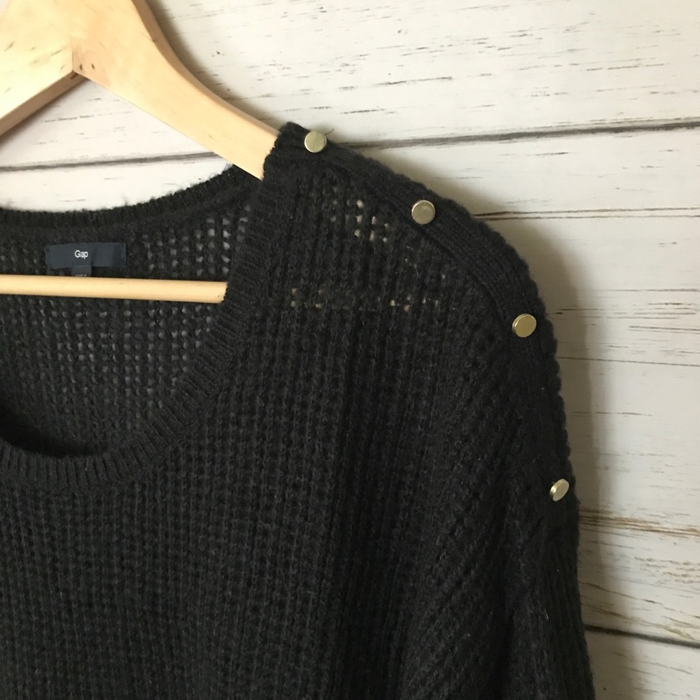 GAP button sweater
